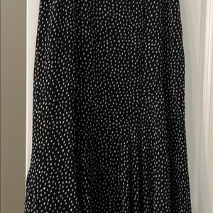 CAbi Sinatra Skirt - item 4024